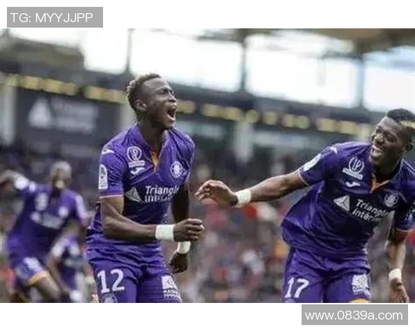 法甲焦点战：巴黎FC主场迎战图卢兹谁能在残阵中逆袭取胜